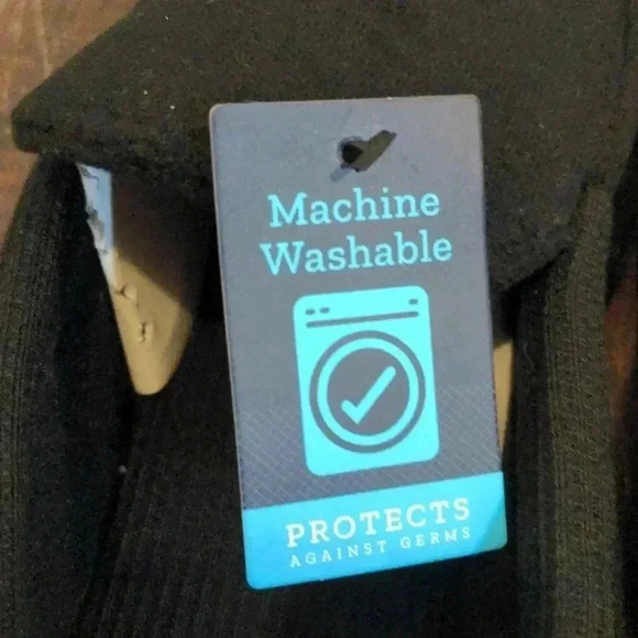 Isotoner Men's Microterry and Waffle Travis Moccasin Slippers - Picture 2 of 10